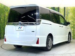 VOXY HYBRID