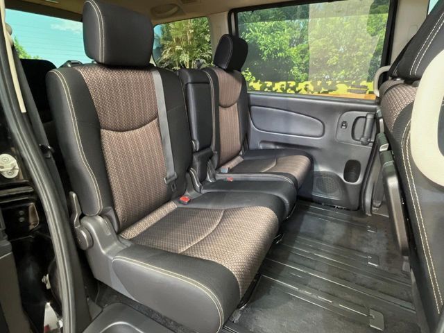 SERENA  WG 4WD