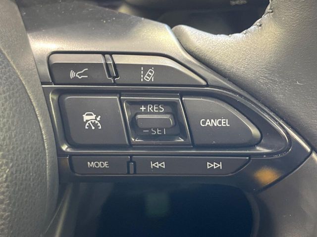 YARIS CROSS HYBRID