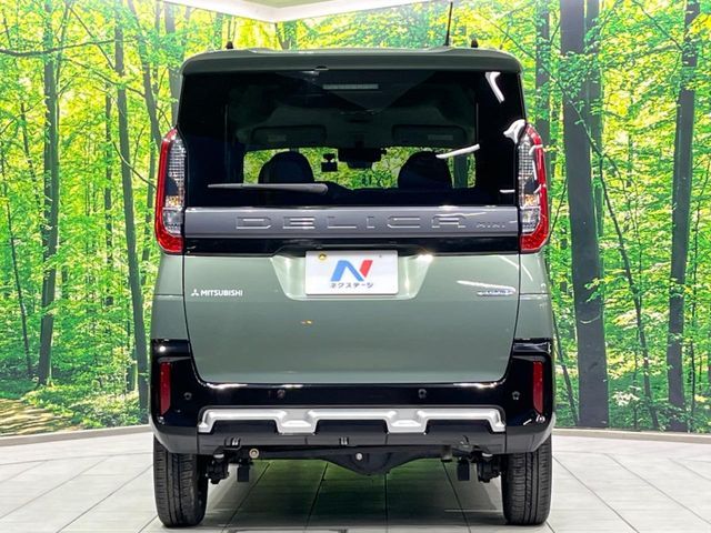 DELICA MINI