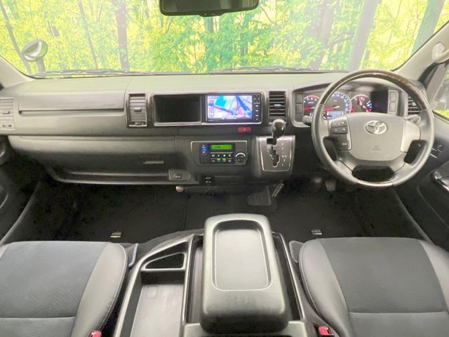 HIACE van 2WD