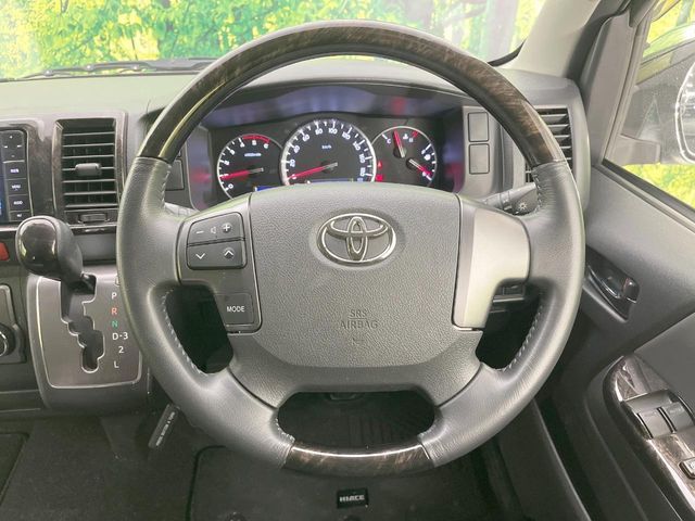 HIACE van 2WD