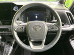VOXY HYBRID