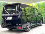 VOXY HYBRID