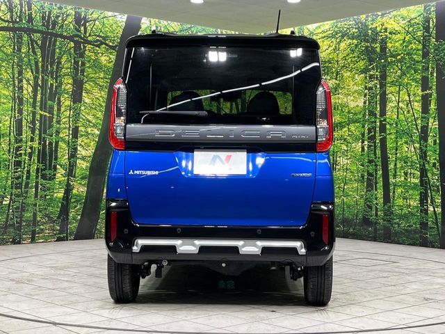 DELICA MINI