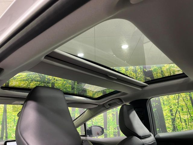 PRIUS 4WD