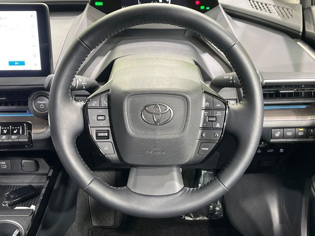 PRIUS 4WD