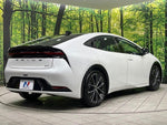 PRIUS 4WD
