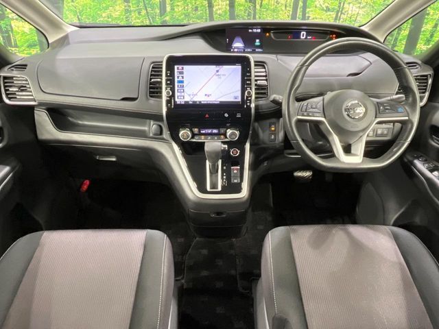 SERENA  S-HYBRID 4WD