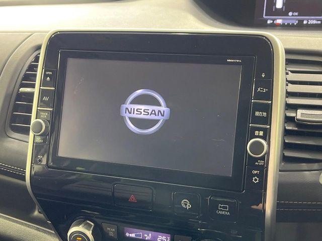 SERENA  S-HYBRID 4WD
