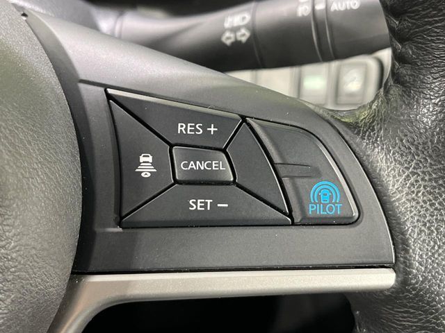 SERENA  S-HYBRID 4WD