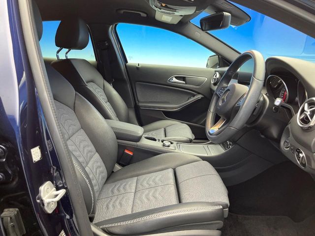 MERCEDES BENZ GLA class