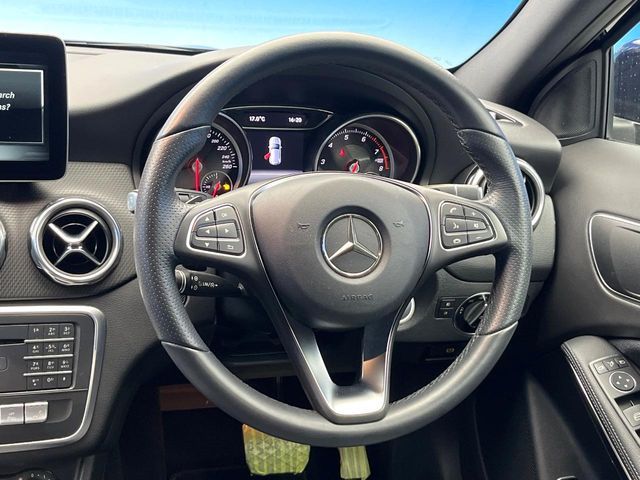 MERCEDES BENZ GLA class