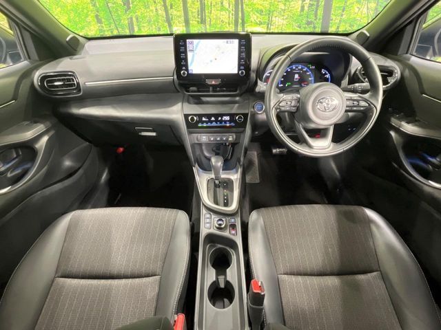 YARIS CROSS HYBRID