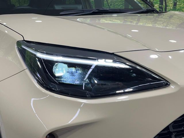 YARIS CROSS HYBRID
