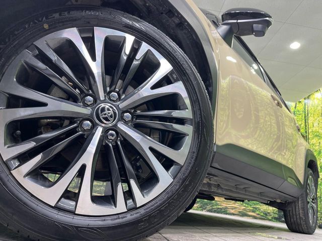 YARIS CROSS HYBRID