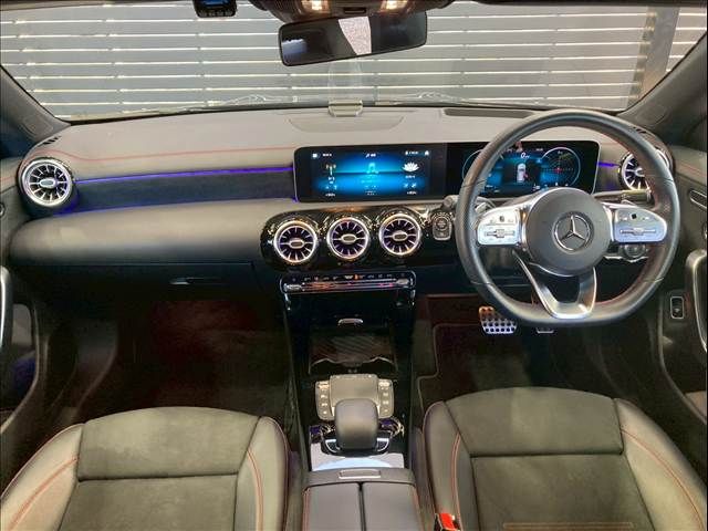 MERCEDES BENZ CLA Shooting Brake