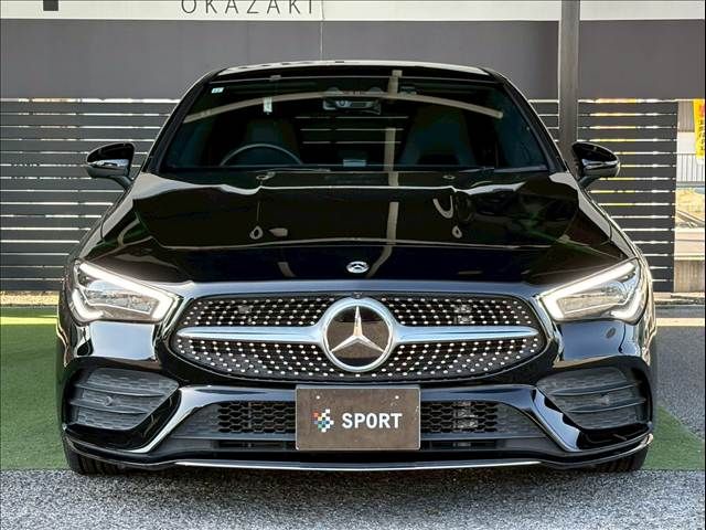 MERCEDES BENZ CLA Shooting Brake