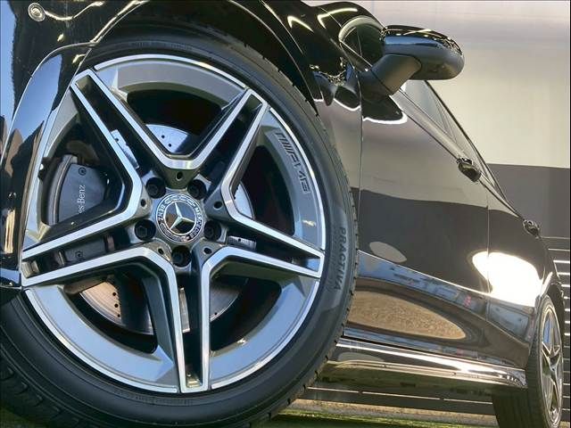 MERCEDES BENZ CLA Shooting Brake