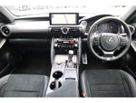 LEXUS IS300h