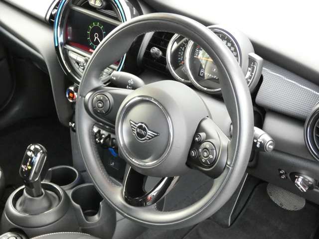 MINI COOPER 5DOOR