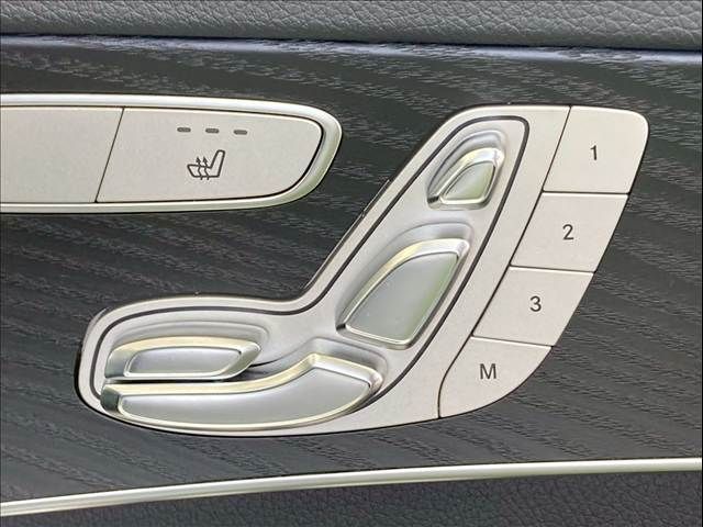 MERCEDES BENZ C class sedan