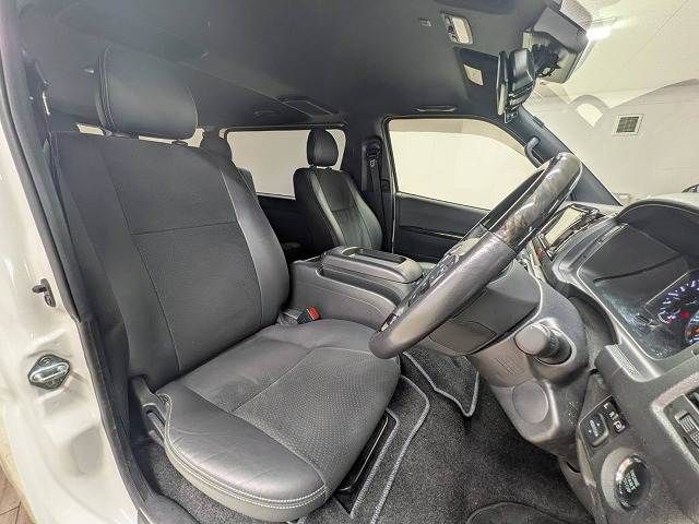 HIACE van 2WD