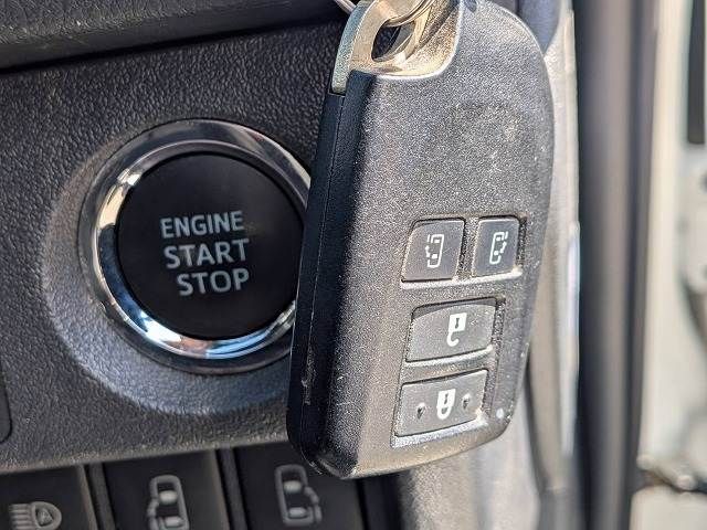 HIACE van 2WD