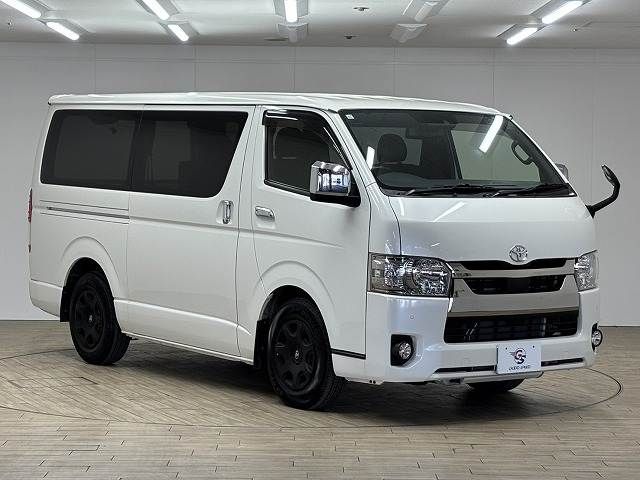 HIACE van 2WD