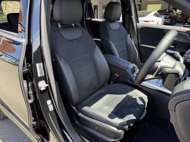 MERCEDES BENZ GLA class