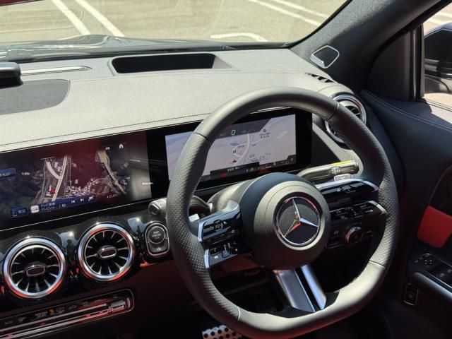 MERCEDES BENZ GLA class