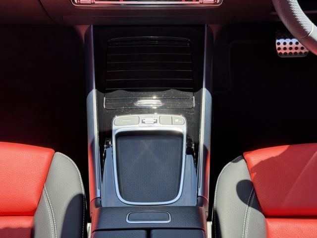 MERCEDES BENZ GLA class