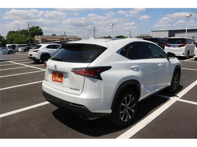 LEXUS NX200t AWD