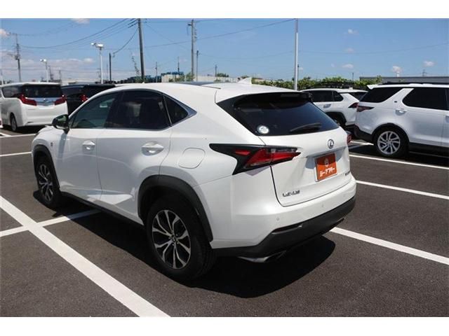 LEXUS NX200t AWD