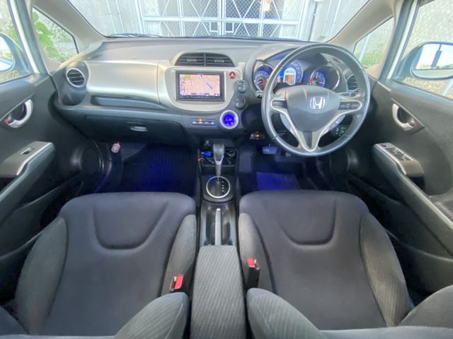 FIT HYBRID