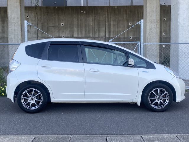 FIT HYBRID