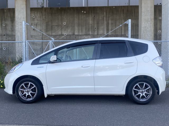 FIT HYBRID