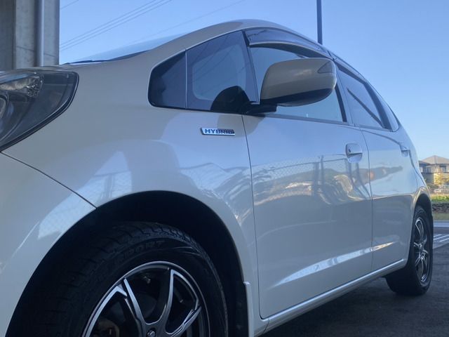 FIT HYBRID