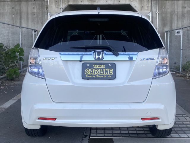 FIT HYBRID