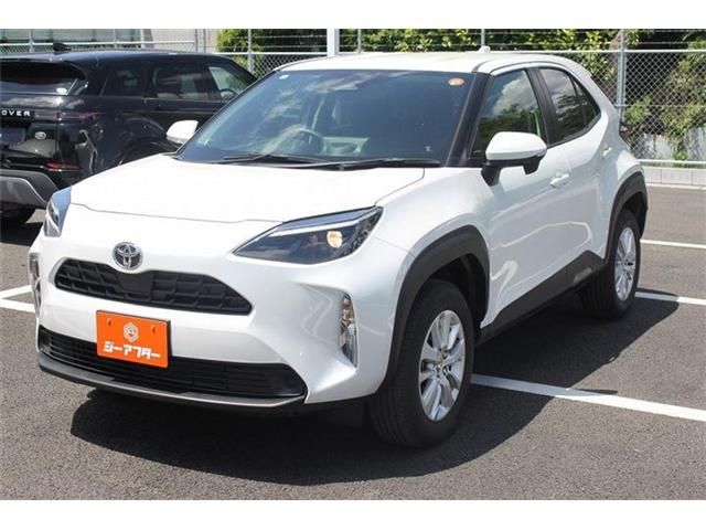 YARIS CROSS