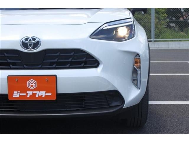 YARIS CROSS