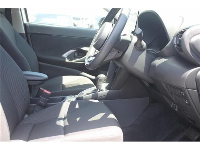 YARIS CROSS