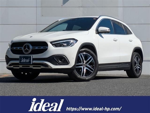 MERCEDES BENZ GLA class
