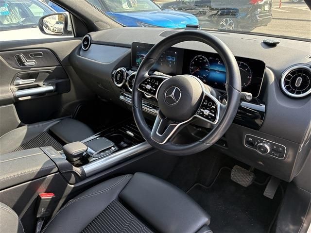 MERCEDES BENZ GLA class