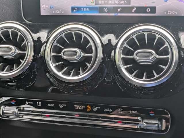 MERCEDES BENZ GLA class
