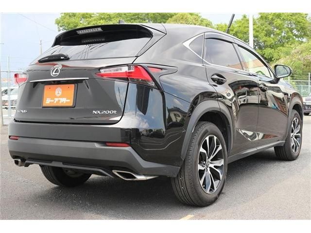 LEXUS NX200t