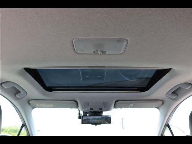 PRIUS 4WD
