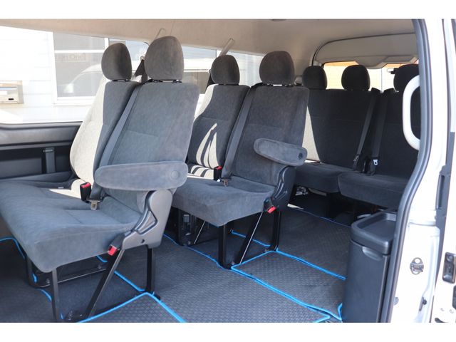 HIACE wagon 4WD