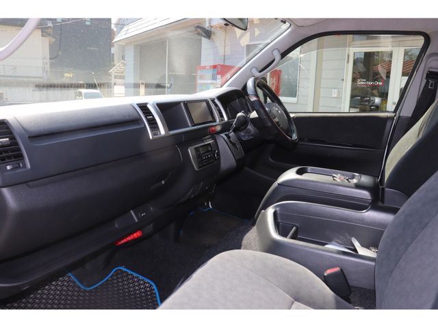 HIACE wagon 4WD