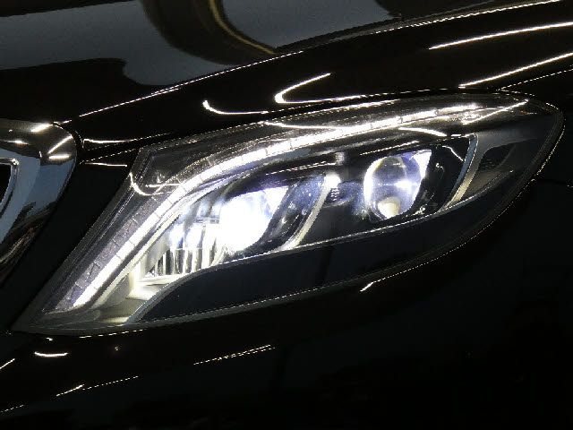 MERCEDES BENZ S-Class